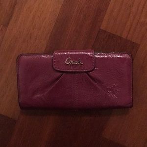 NWOT Coach Patent Leather Wallet